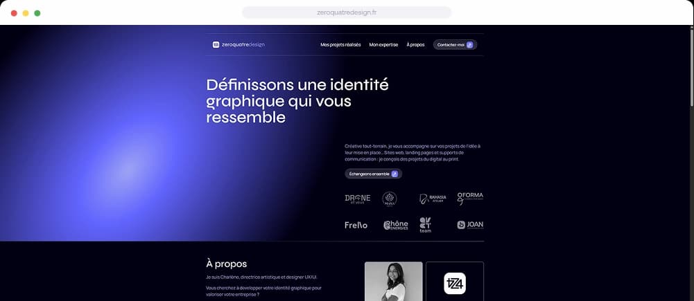 Mockup d'un navigateur qui affiche le site ZeroQuatre Design